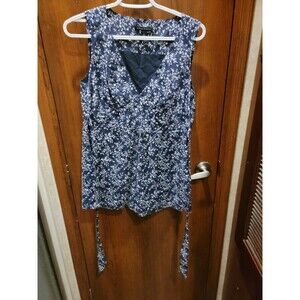 Banana Republic  Sleeveless Top w/tie Sz 6
